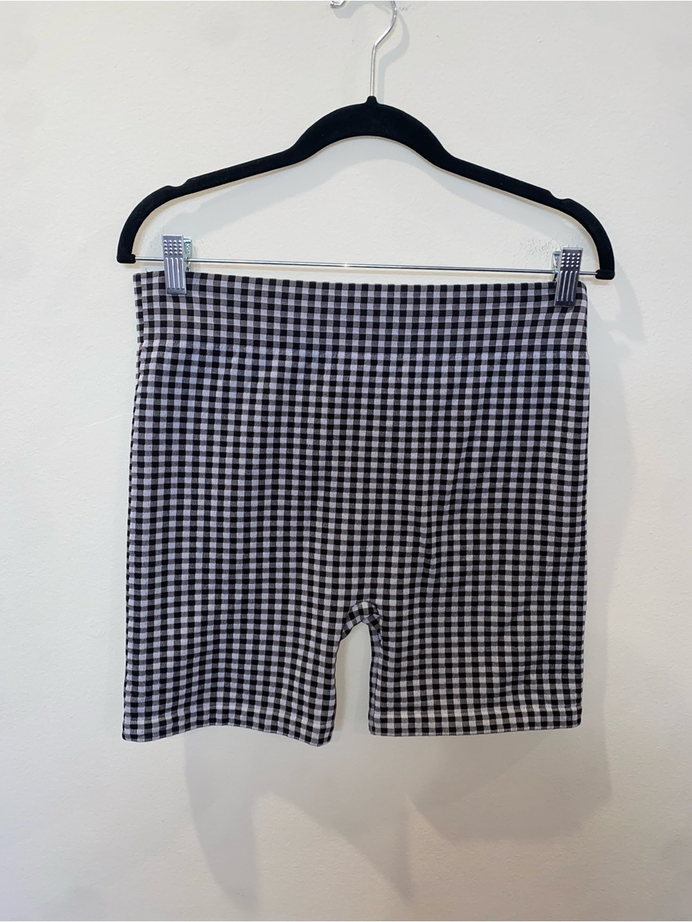 No Boundaries Sporty Black & White Gingham Athletic Set - Picture 5 of 7